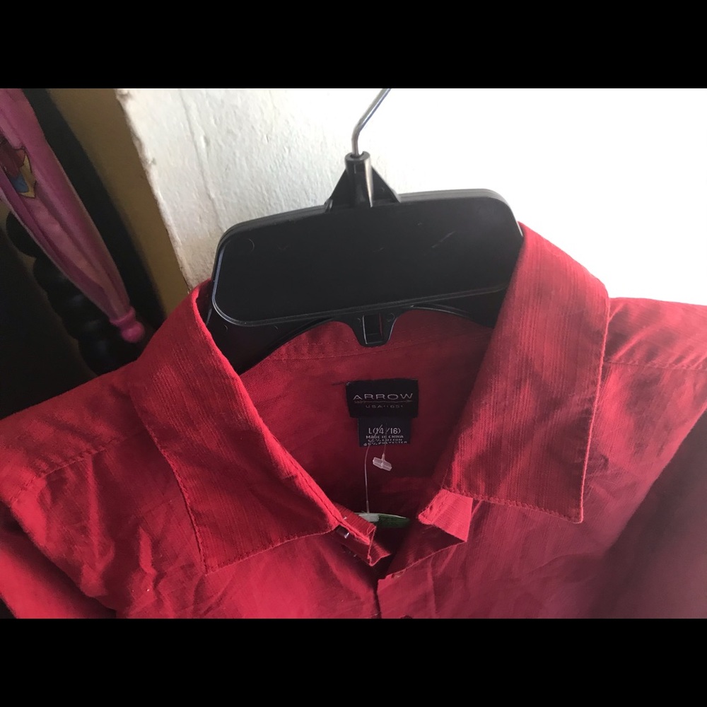 Button down - Picture 2 of 2